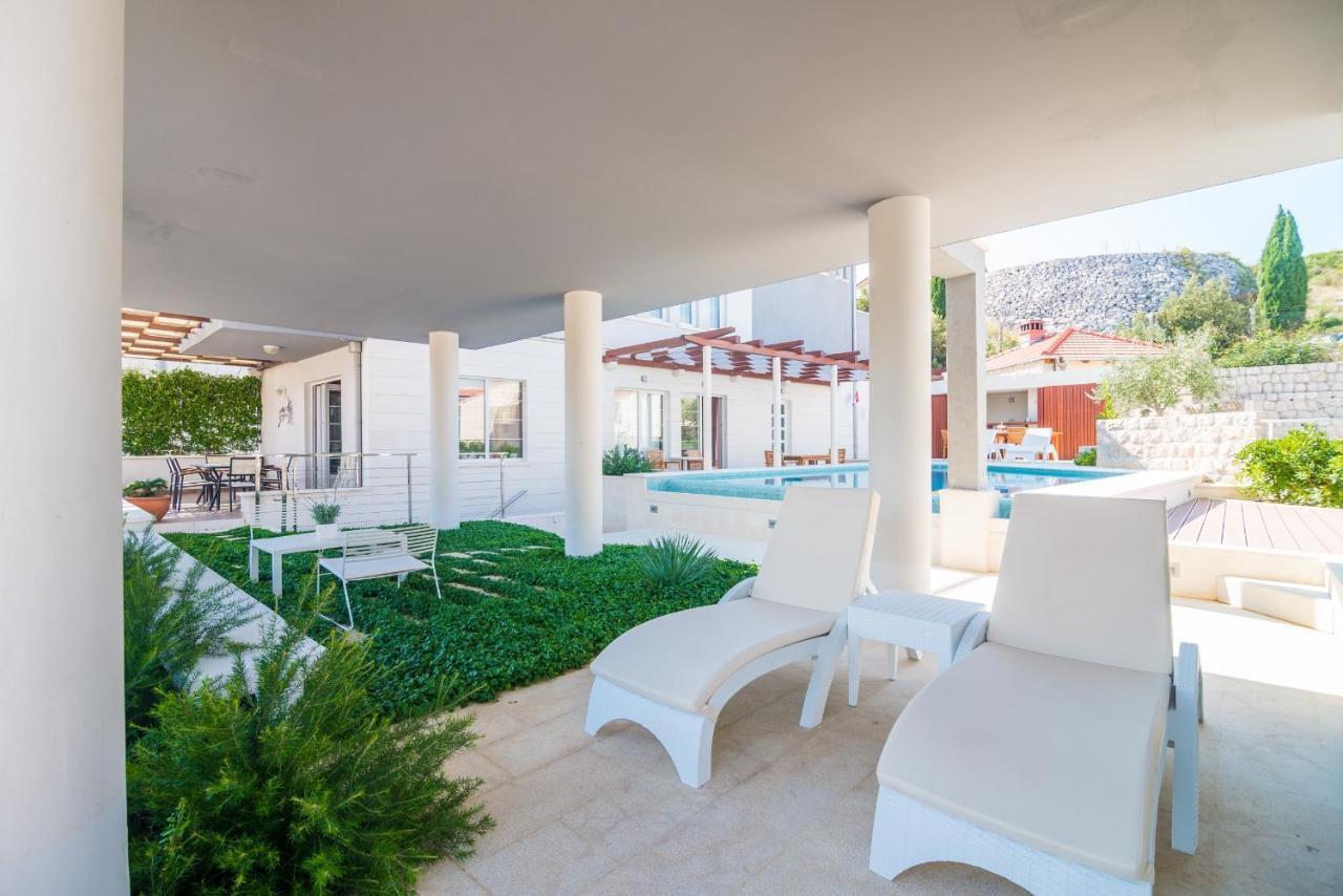 Apartment Modern Luxury With Swimming Pool - Bayside View