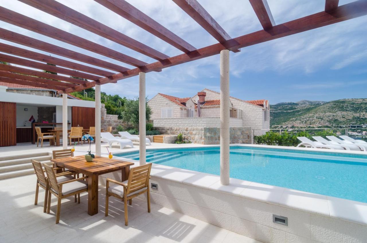Modern Luxury With Swimming Pool - Bayside View Appartement